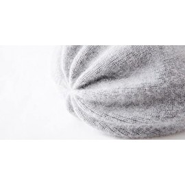 Skullies & Beanies 100% Cashmere Beanie for Women in a Gift Box- Oversized Women Beanie Hat - Grey - CB188HT82RN $35.12