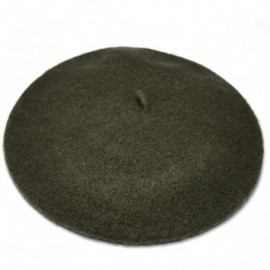Berets Women's Solid Color Classic French Style Beret Beanie Hat - Amy Green - CS12MZ2A9AZ $9.66